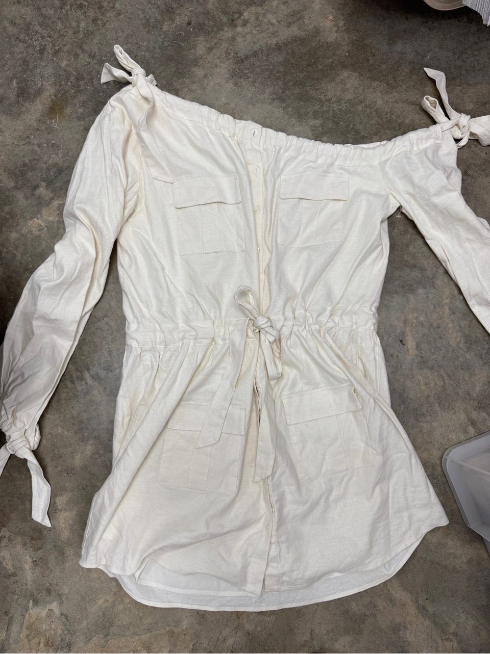 Chrissy Teigen x REVOLVE off-the-shoulder Cream Mini Dress size large - Picture 9 of 14